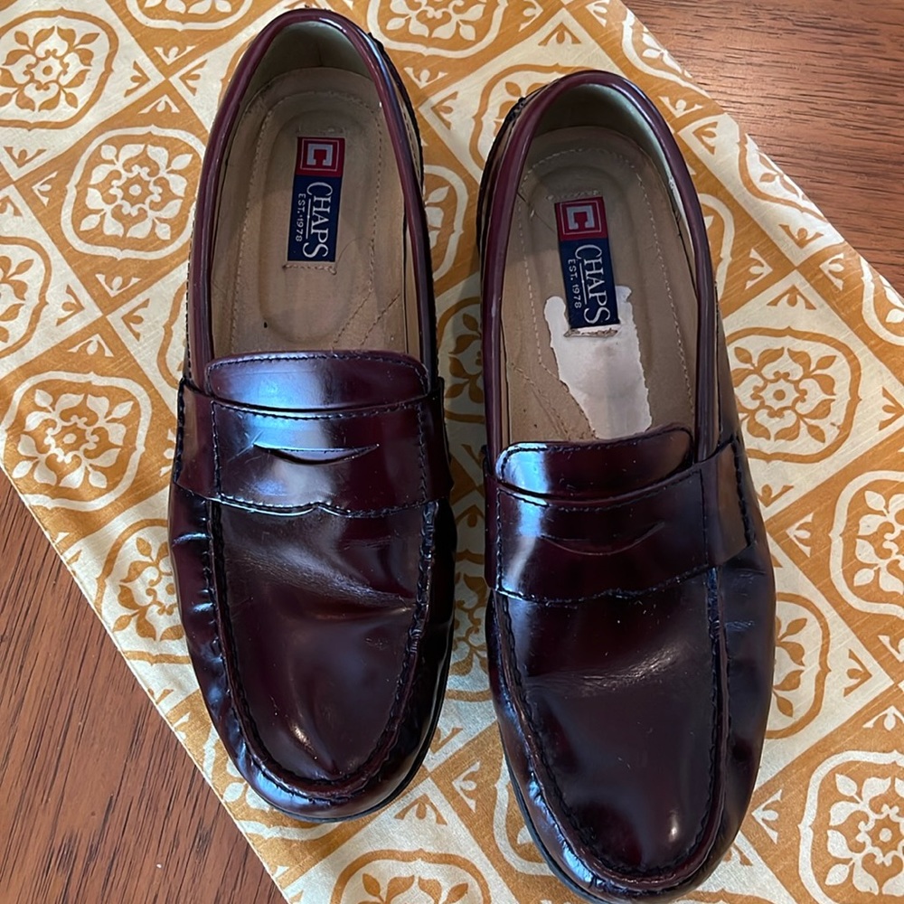 CHAPS LOAFERS